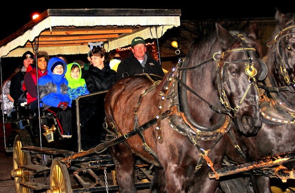 Experience an "Old Kentucky Christmas" in Burlington Dec. 10-13