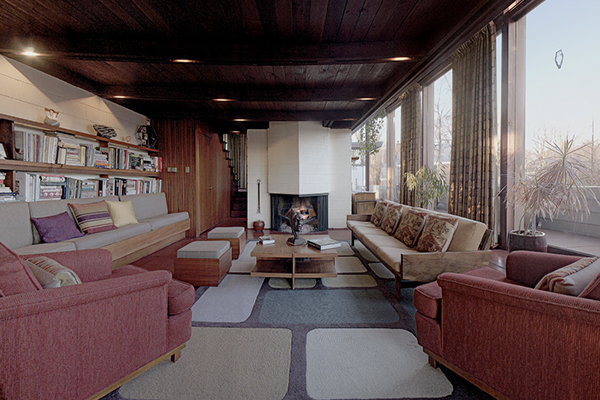 Boulter House interior, Clifton