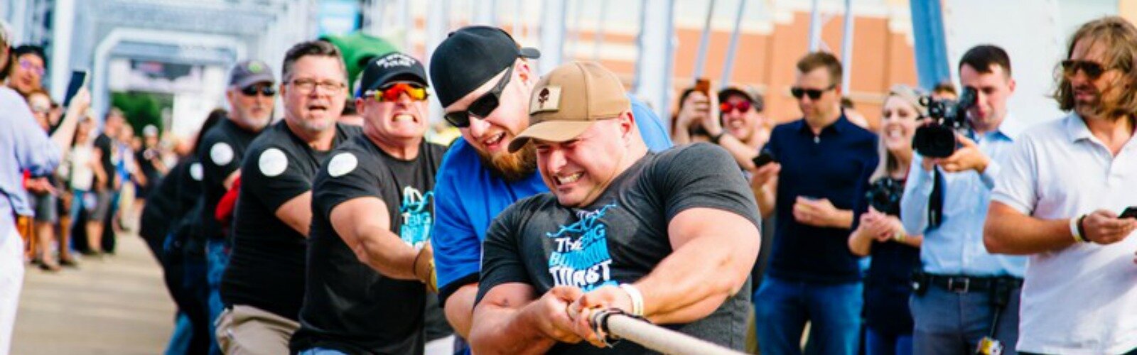 A Big Bourbon Toast tug-of-war between sides from Ohio and Kentucky.